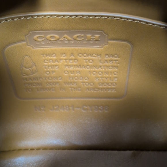 Coach Cherry Hamptons Hobo Leather Shoulder Bag And Wallet Matching Set - Picture 6 of 14